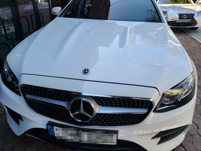 벤츠 E300 W123 [그릴 교체 자동차 전체 올 도색 시공 부분 도색 수리]