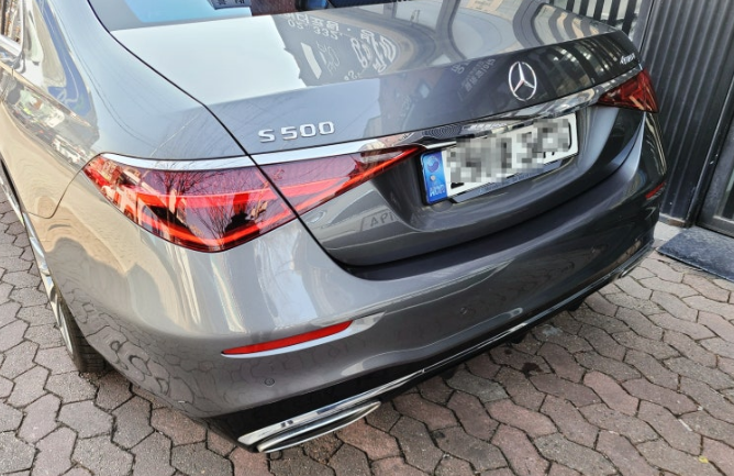 벤츠 S500 [자동차 생긴 스크래치 잔기스 생활 기스 제거 수리 덴트 복원 전문점]